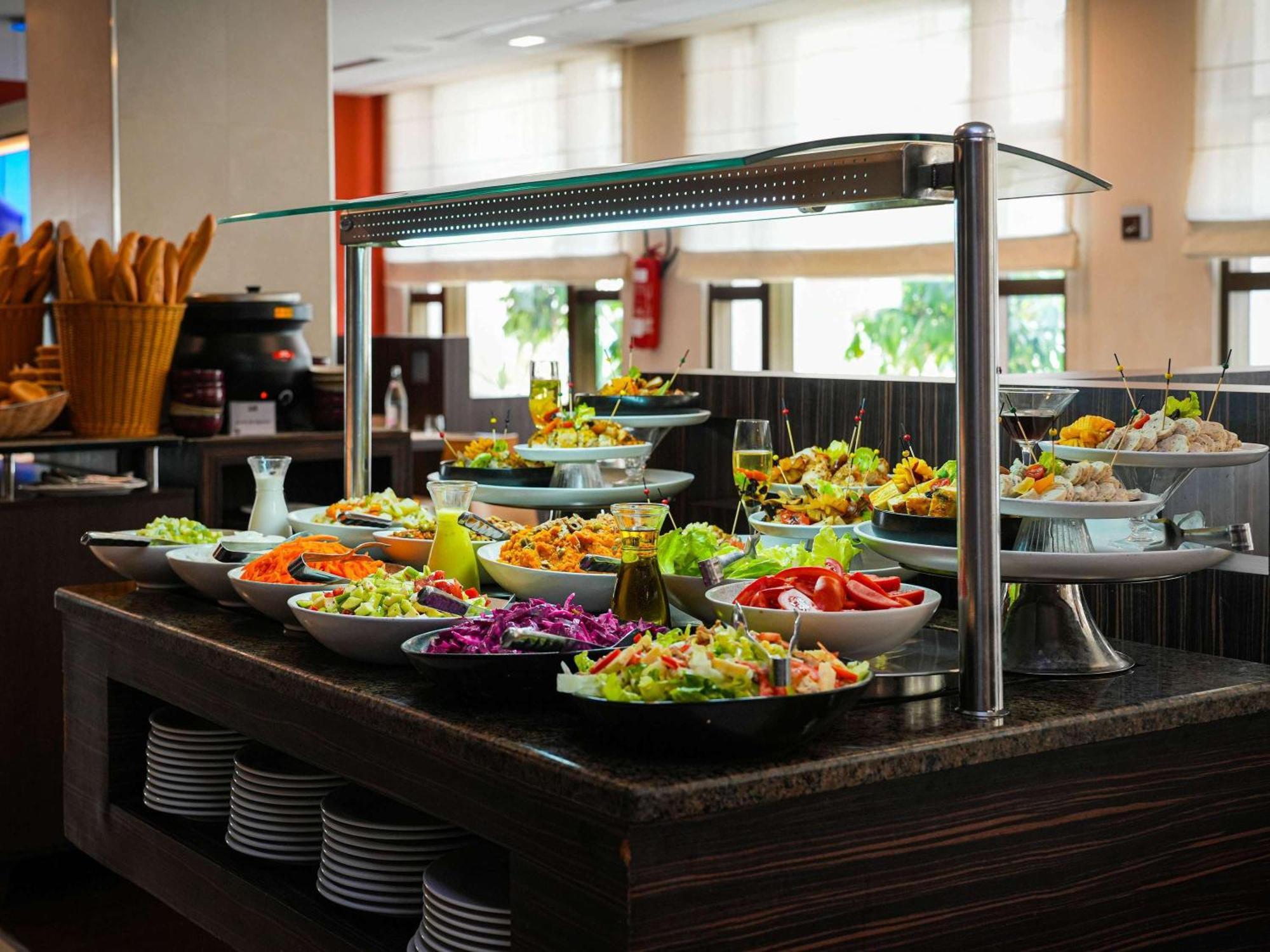 Hotel Ibis Tunis Extérieur photo