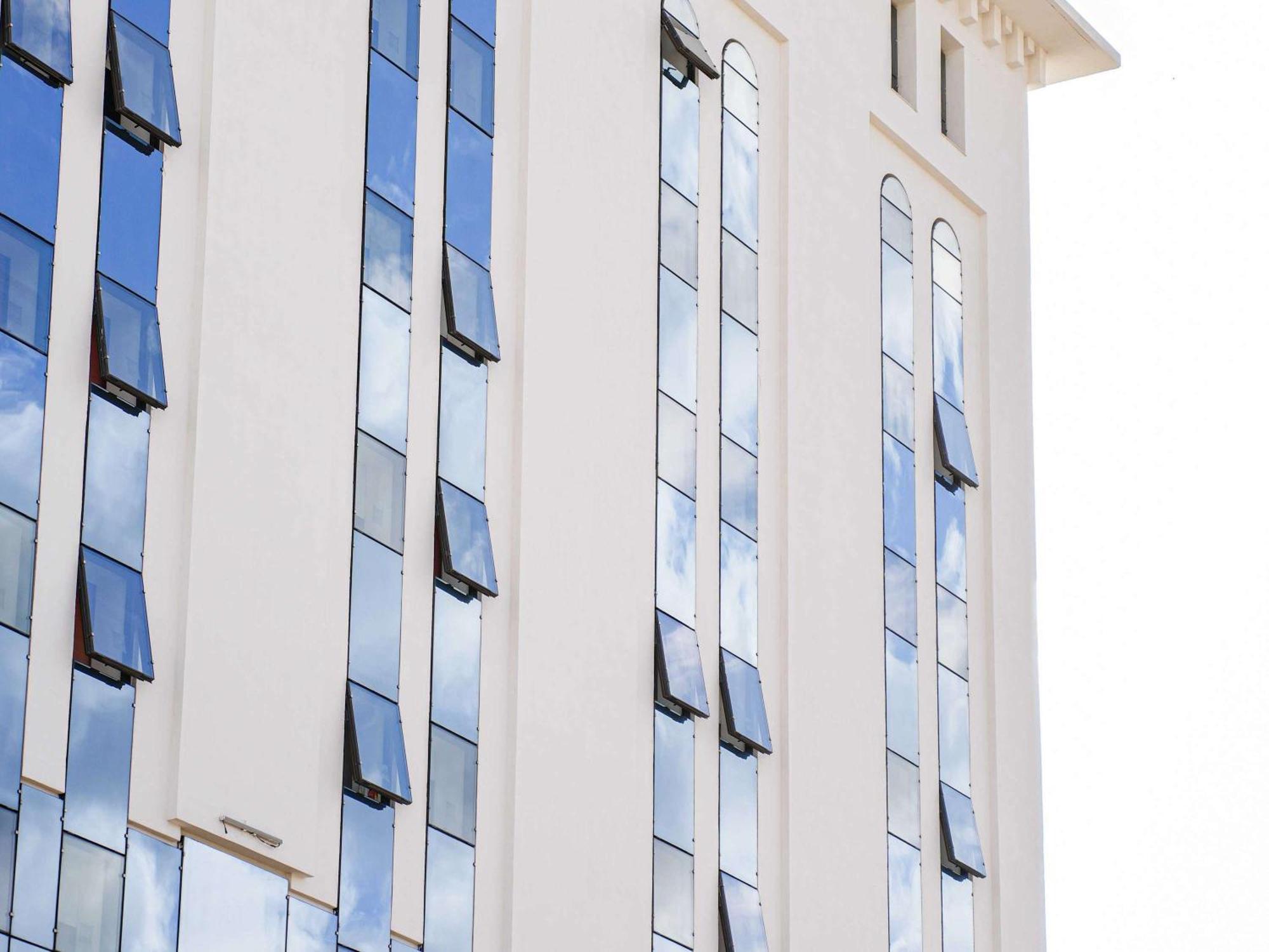 Hotel Ibis Tunis Extérieur photo